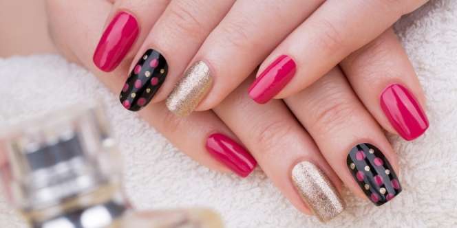 Isi Waktu Kosong dengan Bikin Nail Art