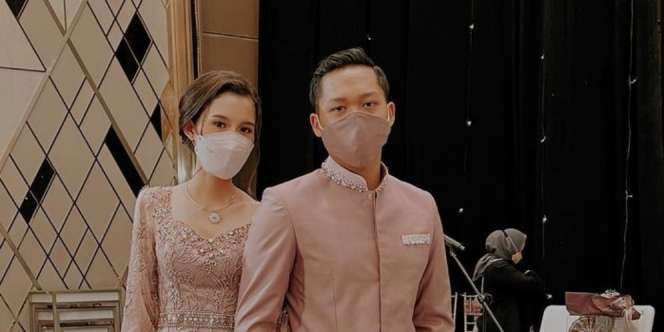 Pamer Gandeng Mesra di Lamaran Aurel, Ashanty Bereaksi di IG Kekasih Azriel