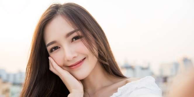 Tampil Natural dan Glowing dengan Makeup Ala Korea