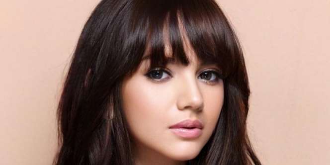 Selamat! Angelica Simperler Melahirkan Anak Pertama