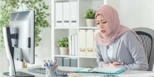 9 Manfaat Kunyit Untuk Perempuan, Ampuh Atasi Nyeri Haid