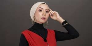 Tips Tampil Menarik dan Natural Saat Malam