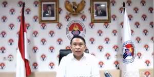 Menpora Protes Atlet Lain yang Se-Pesawat Tim Indonesia Tetap Ikut All England