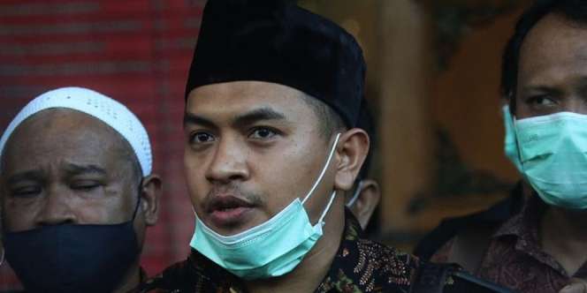 Sidang Rizieq Tetap Virtual, Pengacara: Biar Sidang Sama Tembok