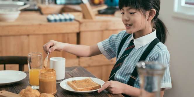 Tak Sarapan Bisa Bikin Pingsan, Bantu Anak Mengenali Penyebabnya
