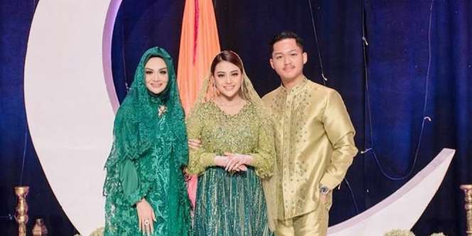 Bikin Mewek, Momen Haru Krisdayanti Peluk Erat Azriel Hermansyah