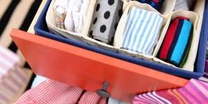 Tips Melipat Kaus Kaki & Ciput Hijab