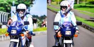 Gaya Sangar Wika Salim Naik Motor Mini