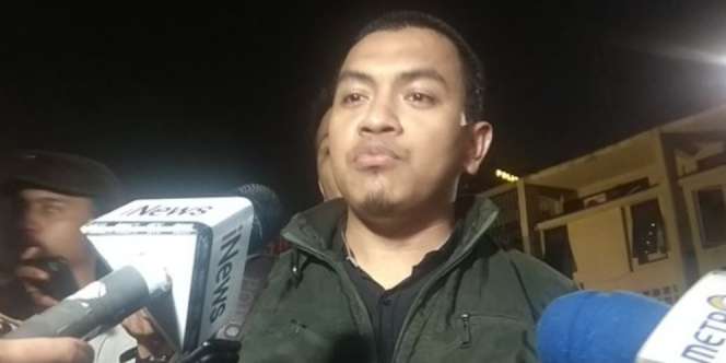 Terduga Teroris Punya KTA FPI, Ini Kata Pengacara Habib Rizieq