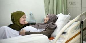 Gendong Anak Zaskia Sungkar, Shireen : Masya Allah..