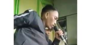 Lagi Asik Karaoke Tiba-tiba Tersambar Petir, Benarkah?