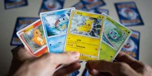 Nekat Panjat Gedung 6 Lantai, Pria Curi Kartu Pokemon Rp130 Juta