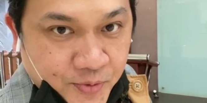 Farhat Abbas Kritik Kedatangan Jokowi dan Prabowo ke Pernikahan Atta-Aurel