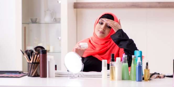 Apakah Tinted Moisturizer Sudah Cukup Melembapkan Kulit?