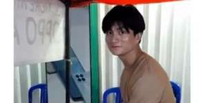 Viral Penjual Nasi Kuning Mirip Lee Min-ho, Bikin para Cewek Ingin Sarapan Mulu