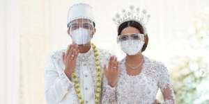 Cincin Nikah 5 Seleb Bertabur Berlian, Milik Atta-Aurel Memukau