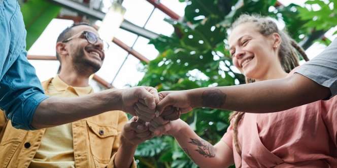 70 Kata-Kata untuk Teman, Keren Singkat dan Penuh Makna Persahabatan