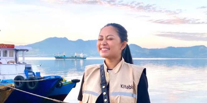 Rachel Vennya Ngemper di Kabin Pesawat Salurkan Donasi ke Korban Banjir NTT