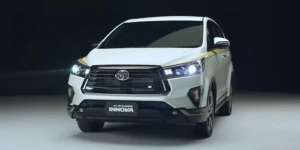 Kijang Innova Edisi Terbatas Cuma 50 Unit, Pakai Stiker Emas