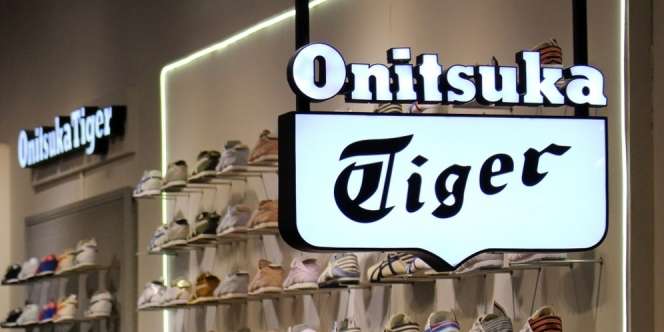 Sepatu Nyaman dan Keren Ini Bikin Semangat Olahraga