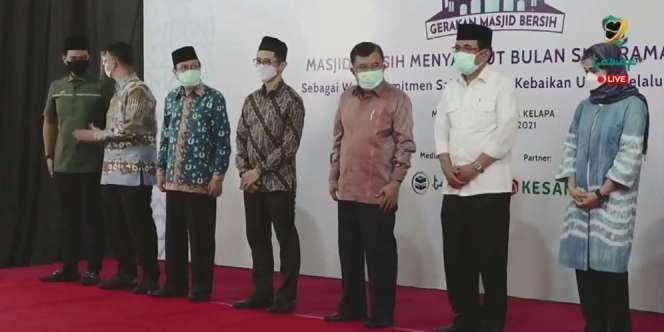 Jusuf Kalla & Sofyan Djalil Resmi Buka Gerakan Masjid Bersih 2021 Bersama Sahaja