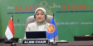 Pemerintah Pastikan THR Dibayar Penuh, Bukan Dicicil