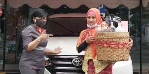 Ada PPnBM, Pedagang Jamu Gendong Beli Toyota Rush