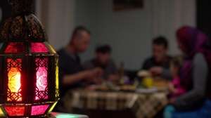 Kisah Non-Muslim Rasakan Keajaiban Puasa Ramadan