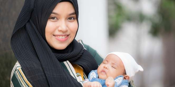 Ibu Menyusui Boleh Tak Puasa, Ini Syaratnya