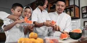 Penting! Ini 4 Vitamin yang Harus Dipenuhi Saat Puasa