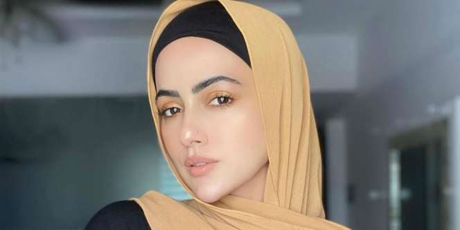 Artis-Artis Mualaf yang Pertama Kali Menjalani Puasa Ramadan 2021