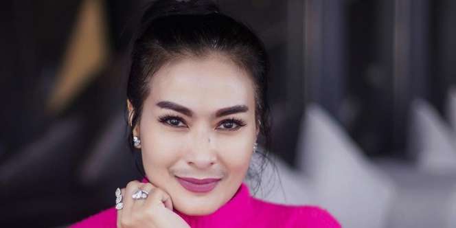 Jadi Juri Kontes, Iis Dahlia Salah Lirik Lagu Ramadan Tiba Saat Manggung