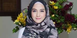 6 Potret Nina Zatulini Saat Full Makeup, Kian Memesona!