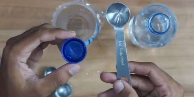 Mungkin Butuh, Ini Cara Bikin Gelas Takar Darurat