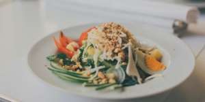 Gado-Gado Sederhana, Menu Lezat Bukber di Rumah