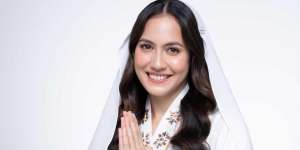 Potret 5 Artis Cantik Blasteran Jalani Ibadah Puasa
