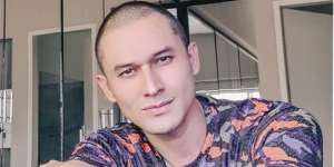 Perubahan Mengejutkan Tubuh Kurus Indra Bruggman, Ada Apa?