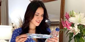 Cara Raisa Andriana Menjaga Kewarasan di Tengah Pandemi