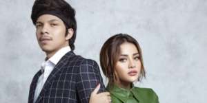Tampil Serasi, Begini Penampakan 3 Outfit `Couple` Atta dan Aurel