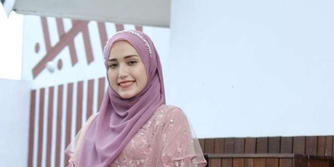 Adelia Pasha Bongkar Aroma Tubuh Amanda Manopo