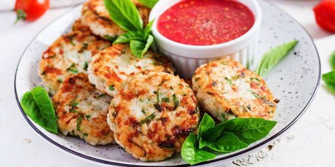 Resep Simpel Bakwan Ayam 'Pakoray', Bisa Jadi Lauk Sahur