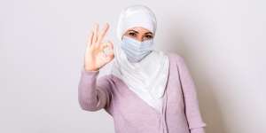Inovatif, 3 Bentuk Masker dari Hijab