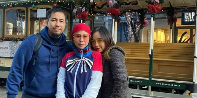 Posting Orang Tua Tanpa Hijab, Salmafina Jadi Sorotan