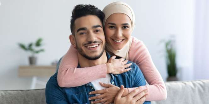 Lafalkan Doa Ini Agar Suami Istri Makin Lengket