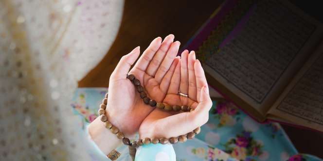 Tak Hanya Puasa, Ramadan Juga Bulan Zikir