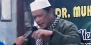 Media Asing Ramai Ustaz Yahya Waloni Sebut 'Murtad karena Mi Instan' 