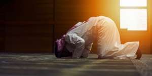 Perbedaan Sholat Tarawih dan Tahajud