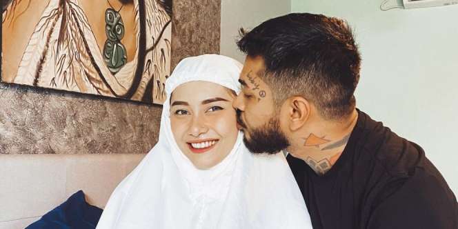 Beda Keyakinan, Onadio Leonardo Dukung Sang Istri Jalani Puasa