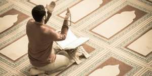Wajib Tahu Perbedaan Puasa Ramadan, Arafah, & Sunah