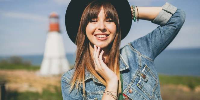 4 Tips Mix and Match Outfit Motif Etnik Sambut Musim Panas